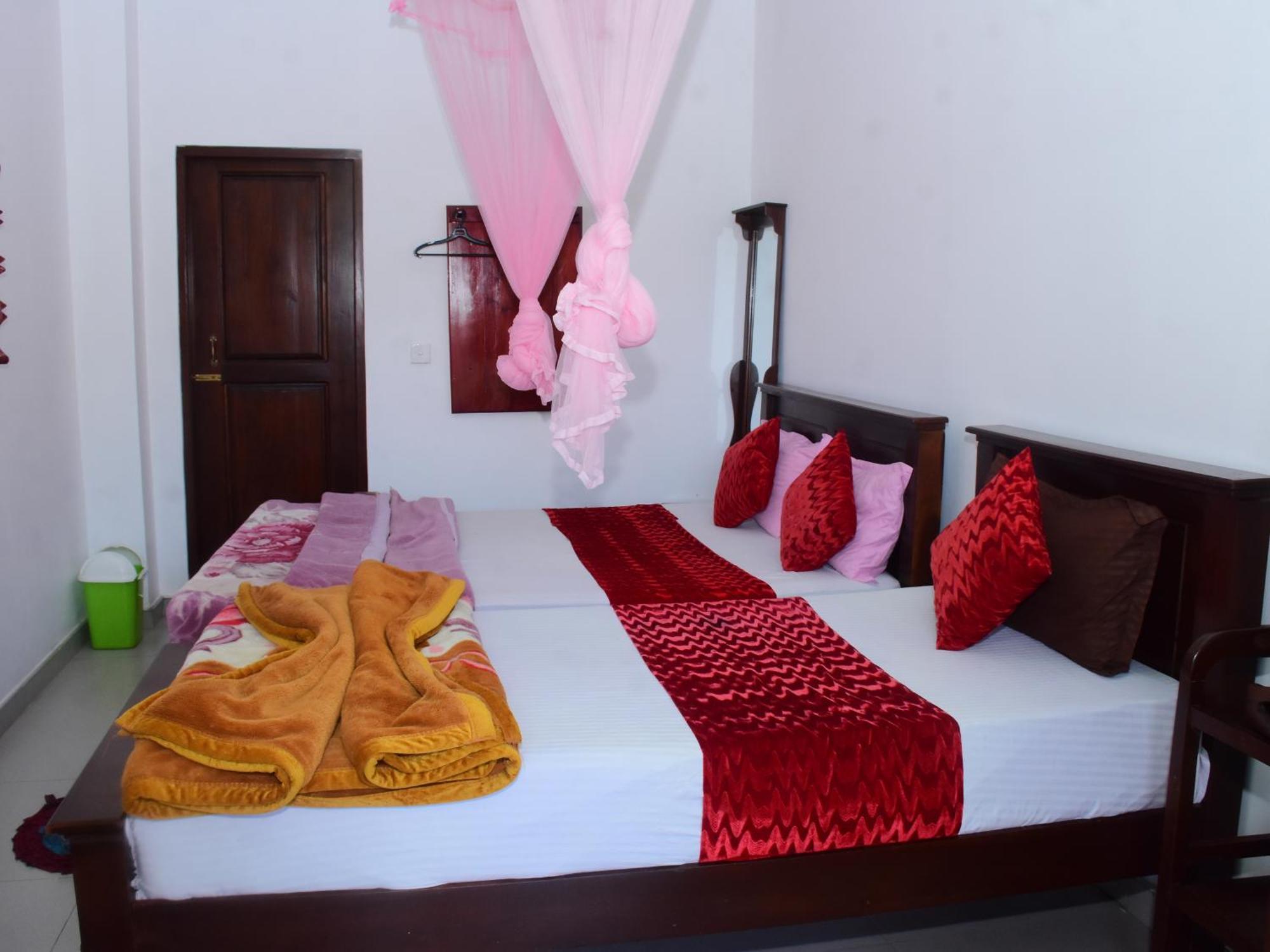 Grand View Guest House ฮาปูตาเล ภายนอก รูปภาพ